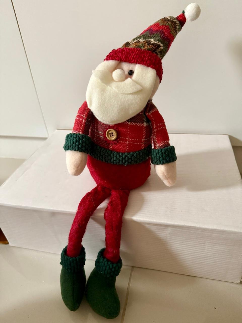 Papai Noel de Tecido Pernas Flexíveis - Imagem 2