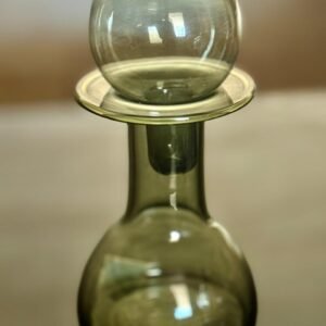 Garrafa decorativa em vidro